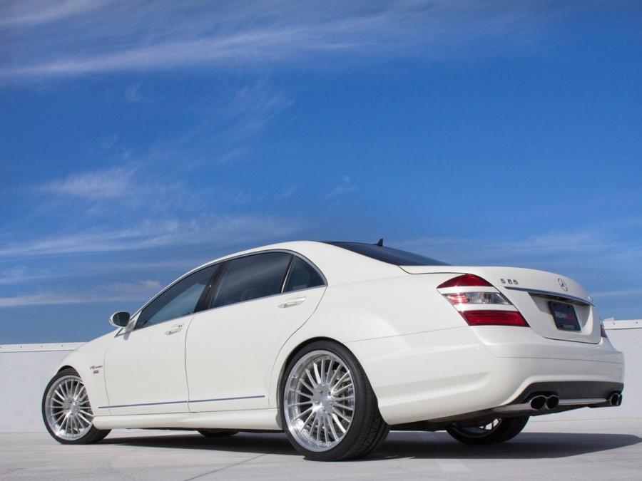  Mercedes-Benz S65 AMG by RENNtech 2012 года  (фото 4 из 4)